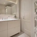 Luxury Glamour Near With Pool And Sauna Villa *