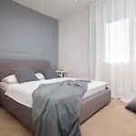 Luxury Glamour Near With Pool And Sauna Primošten