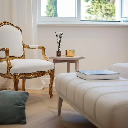 Luxury Glamour Near With Pool And Sauna *