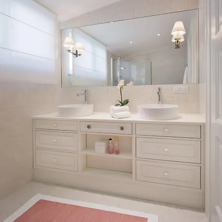 Luxury Glamour Near With Pool And Sauna Villa