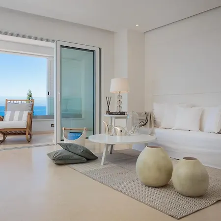 Luxury Seafront Glamour With Private Pool, Sauna And Gym At The In