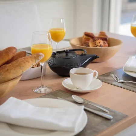 Villa Luxury Seafront Glamour With Private Pool, Sauna And Gym At The In Primosten
