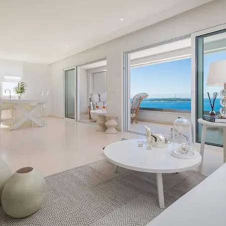Luxury Seafront Glamour With Private Pool, Sauna And Gym At The In Primosten