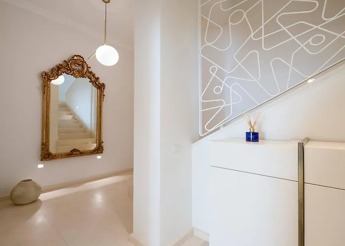 Villa Luxury Seafront Glamour With Private Pool, Sauna And Gym At The In Primošten