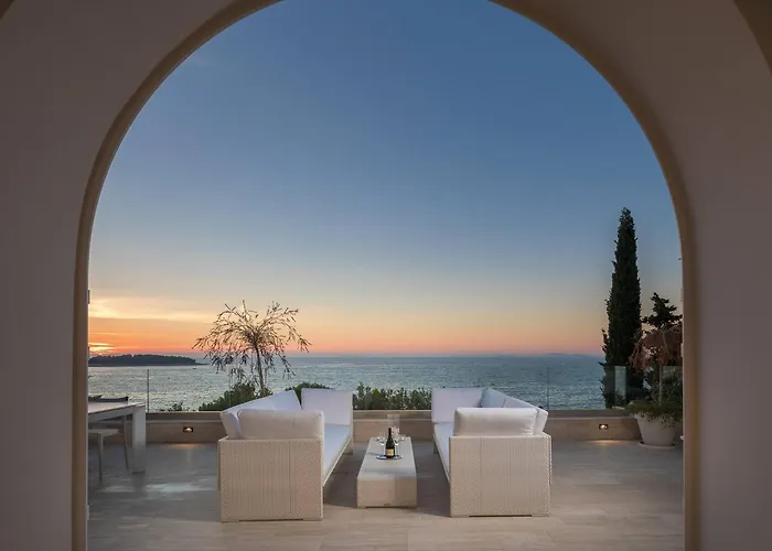 Luxury Seafront Glamour With Private Pool, Sauna And Gym At The In * Primošten