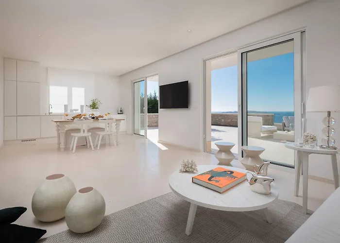 Luxury Seafront Glamour With Private Pool, Sauna And Gym At The In Villa Primošten