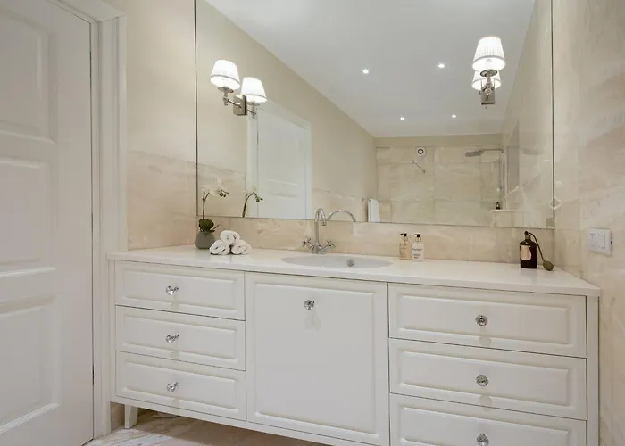 Luxury Seafront Glamour With Private Pool, Sauna And Gym At The In * Primošten