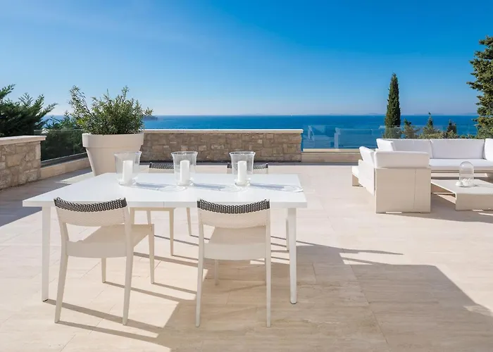 Luxury Seafront Glamour With Private Pool, Sauna And Gym At The In * Primošten