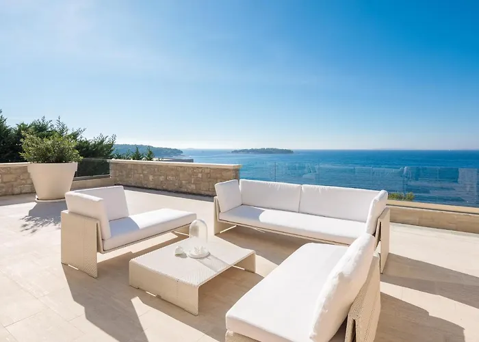 Luxury Seafront Glamour With Private Pool, Sauna And Gym At The In Primošten